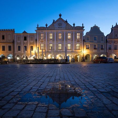 Hotel U Cerneho Orla Telč Exterior foto