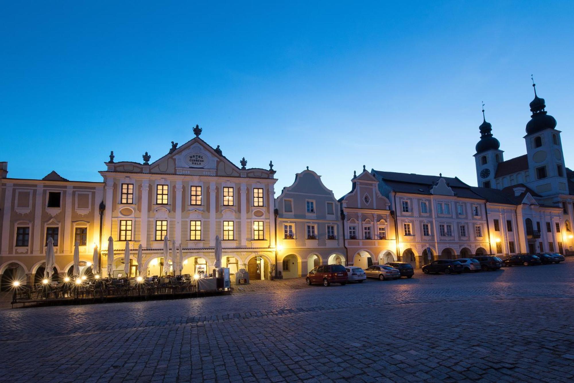 Hotel U Cerneho Orla Telč Exterior foto