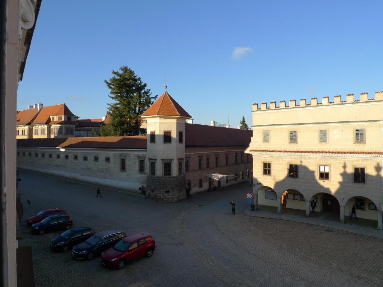 Hotel U Cerneho Orla Telč Exterior foto